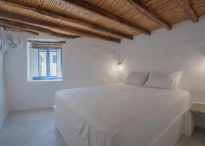 Дом отдыха Traditional White House *